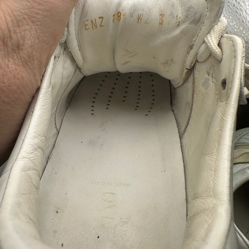 Valentino Garavani White & Gold Rockstud Sneakers Made in Italy - Picture 13 of 16